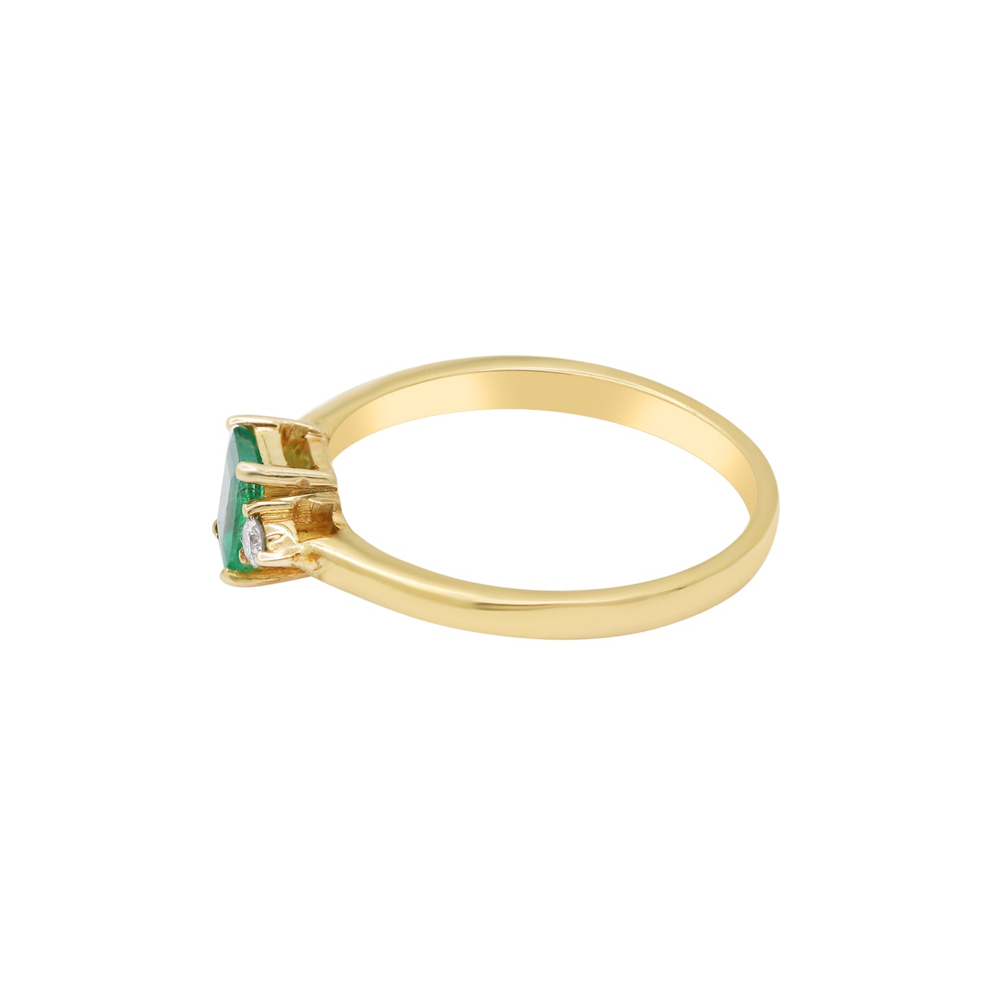 Natural Emerald And Diamond 18k Yellow Gold Ring