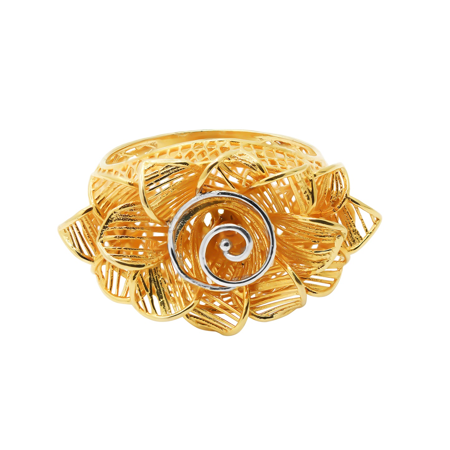Gorgeous Flower Ring In 18K Yellow Gold