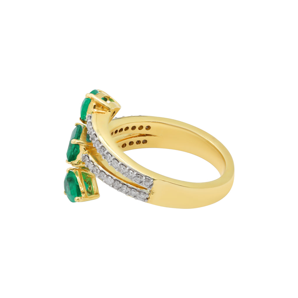 Designer Precious Emerald And Diamond Gold Ring In 18k Yellow Gold