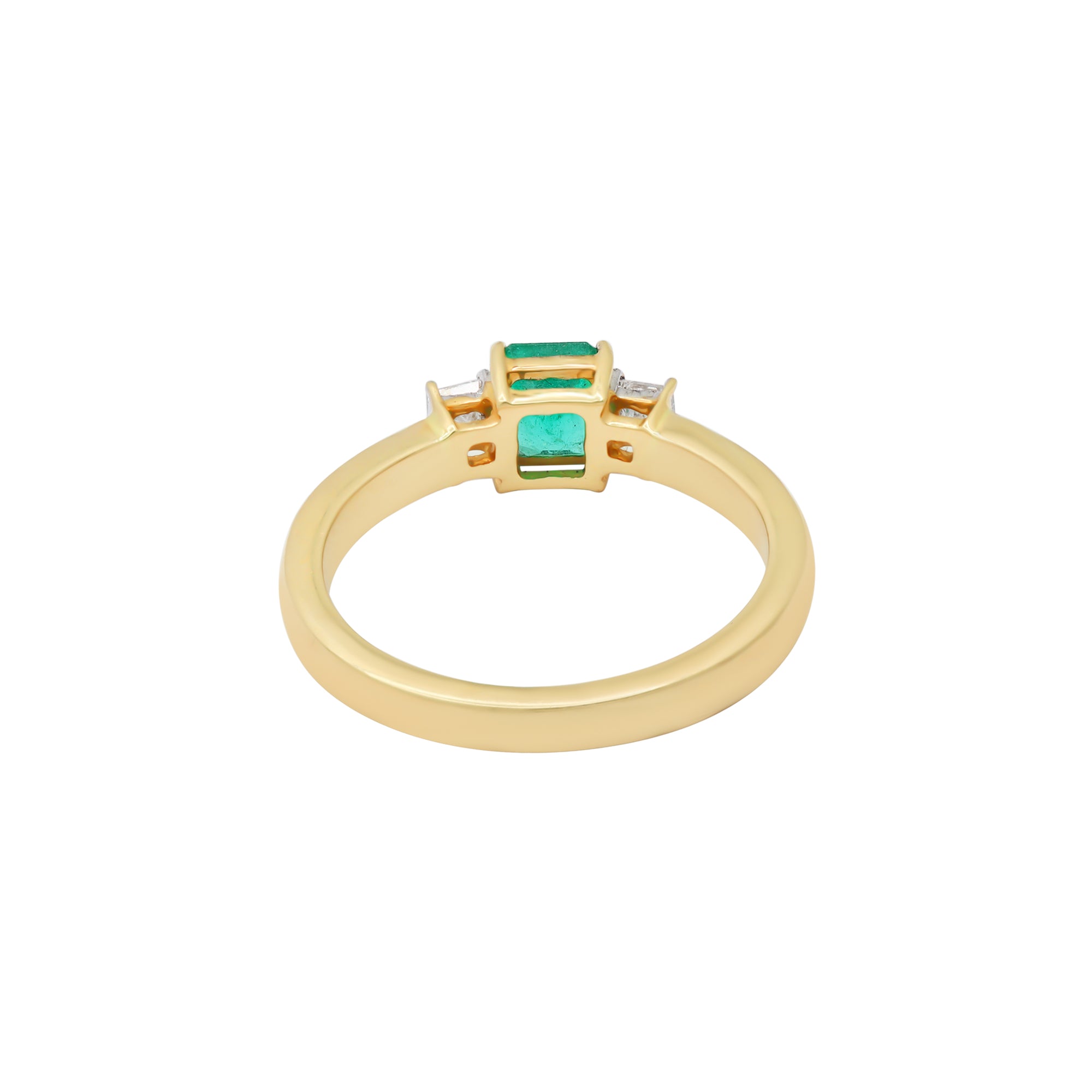 Natural Emerald And Diamond 18k Yellow Gold Elegant Ring