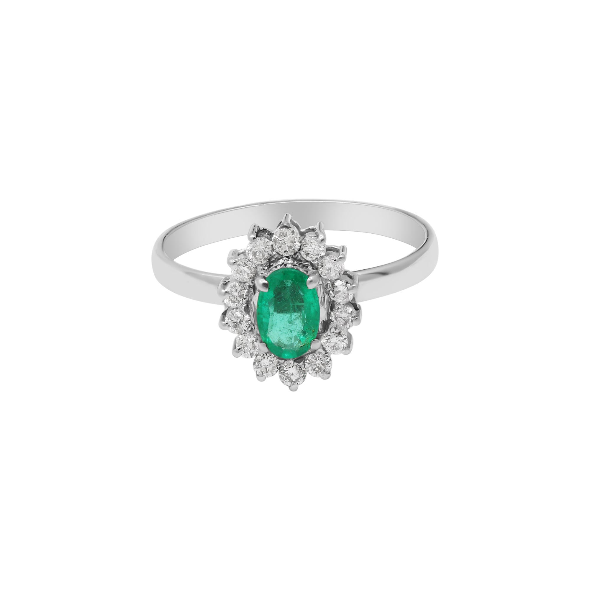 Natural Oval Cut Emerald Gemstone With Diamond Ring In 18k Yellow Gold