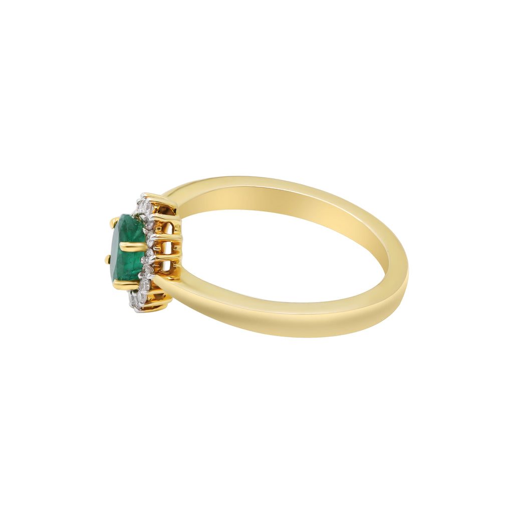 Natural Oval Emerald With Diamond In 14k Yellow Gold