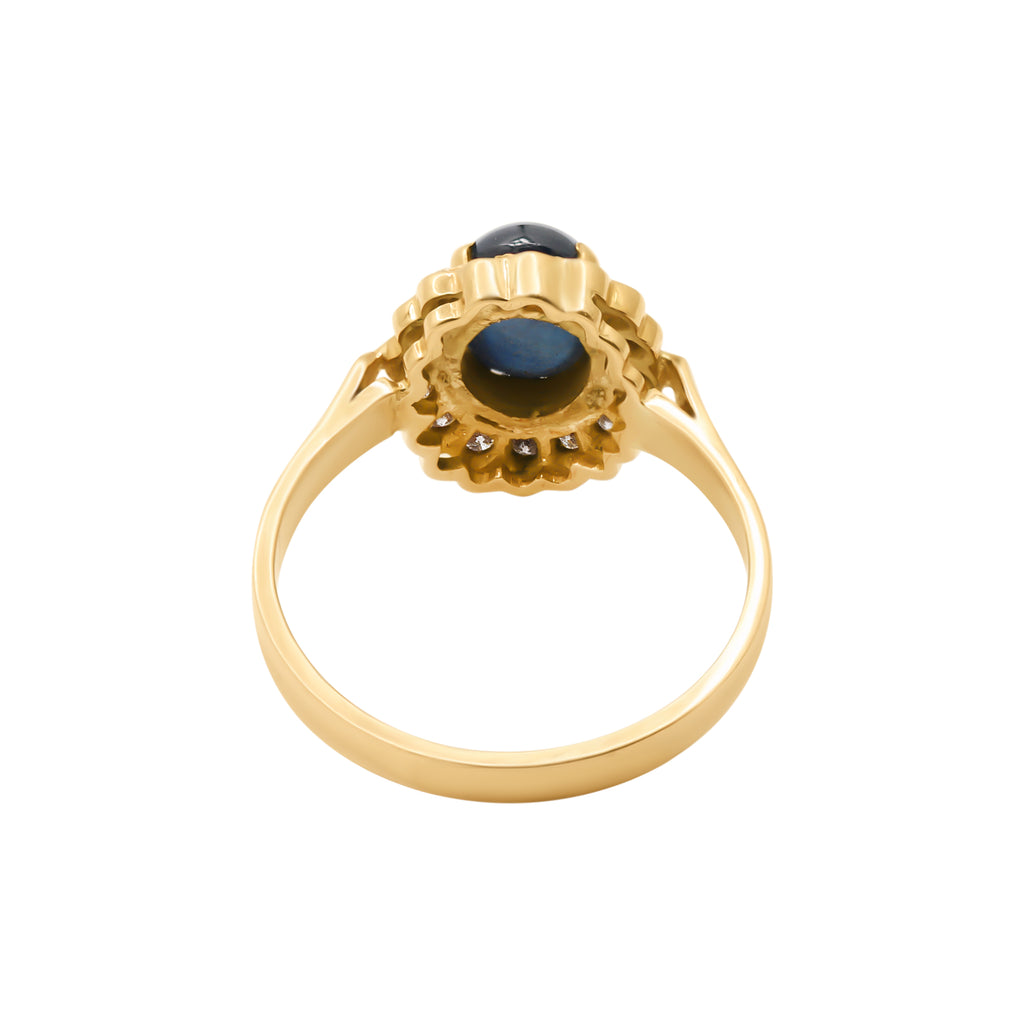 Natural Blue Sapphire And Diamond 18K Yellow Gold Ring