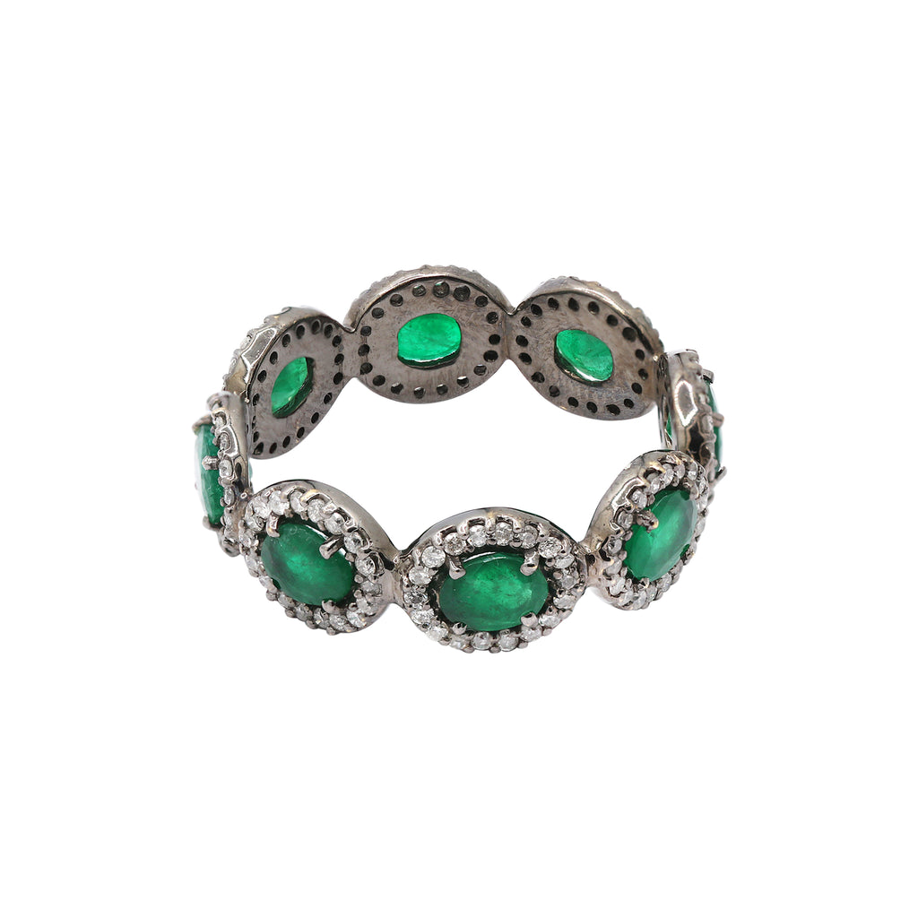 Natural Emerald With Diamond Band In 18k White Gold