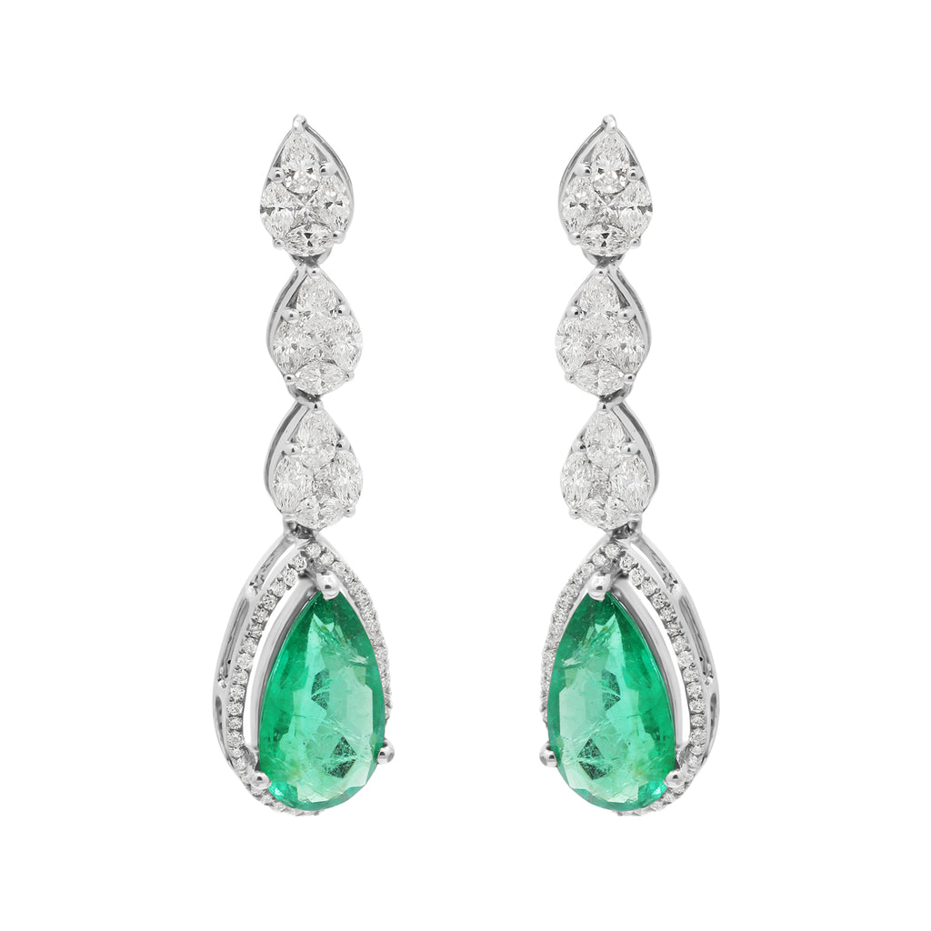 Pear Emerald With Diamond In 18k White Gold Earring