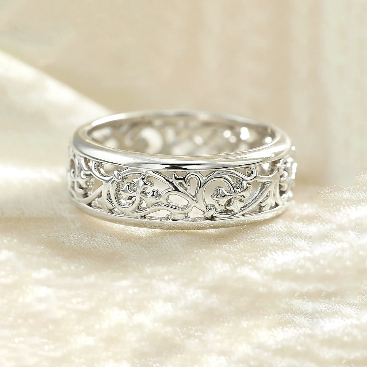 925 Sterling Silver Filigree Band Ring | Vintage Floral Pattern Ring | Boho Statement Jewelry.