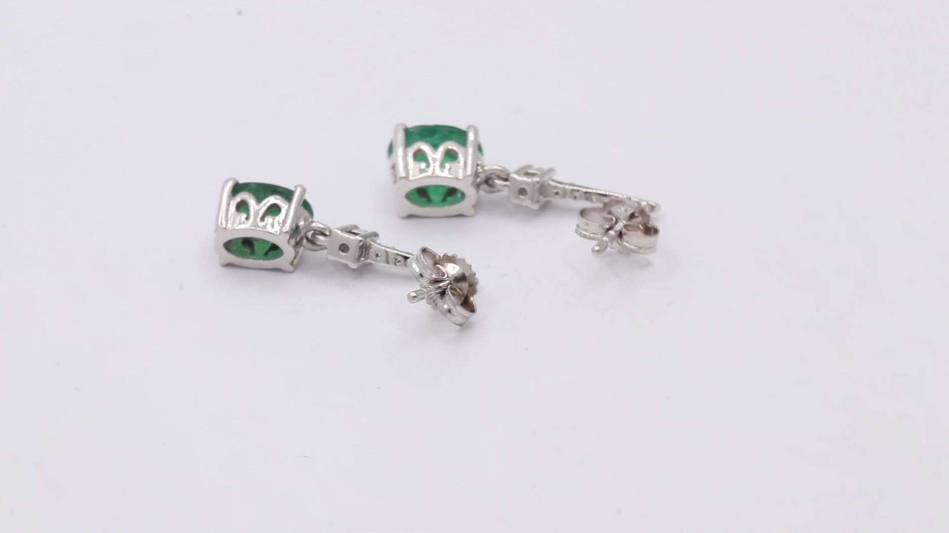 Natural Oval Cut Emerald And Diamond 14k White Gold Earring