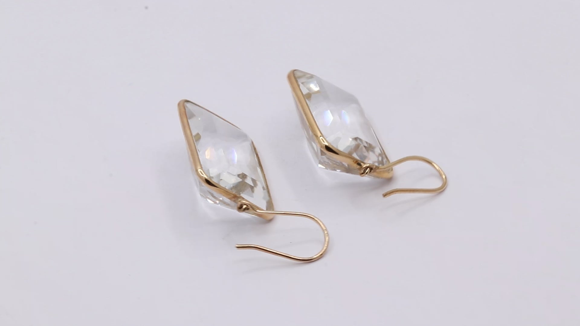Beautiful Crystal Drop Dangle Earring In 14k Yellow Gold