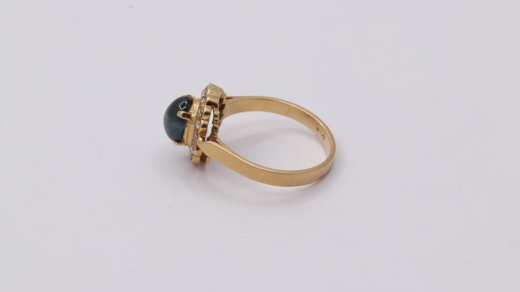 Natural Blue Sapphire And Diamond 18K Yellow Gold Ring