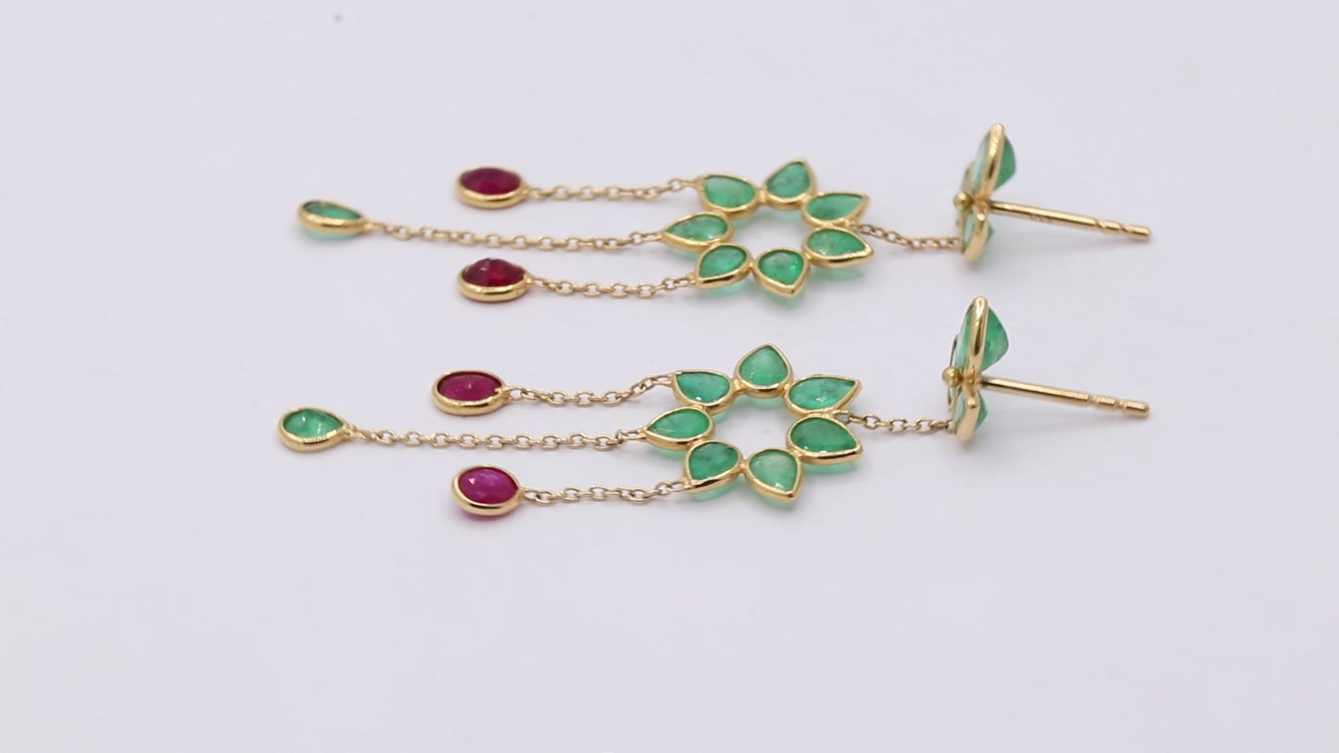 18k Gold Precious Ruby And Emerald Drop Dangle Designer Earrings